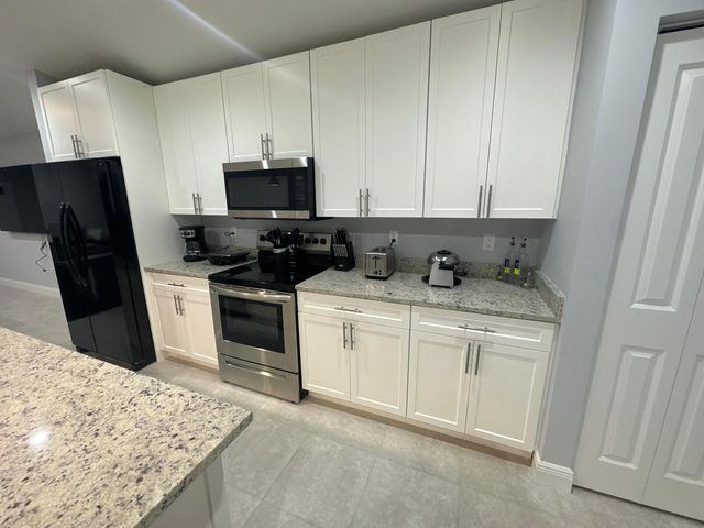 723 20TH Street, West Palm Beach, FL 33407