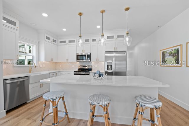 245 Olive Shell Court 7, Hilton Head Island, SC 29926