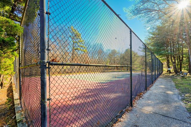 48 Victorian Lane, Medford, NY 11763