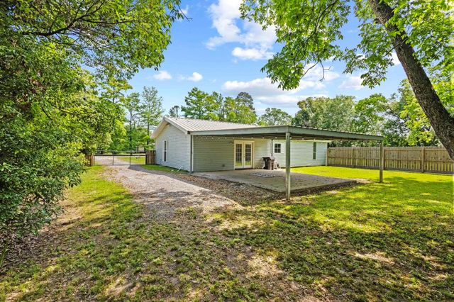 150 Crepe Mrytle, Bridge City, TX 77611