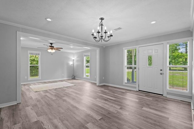 150 Crepe Mrytle, Bridge City, TX 77611