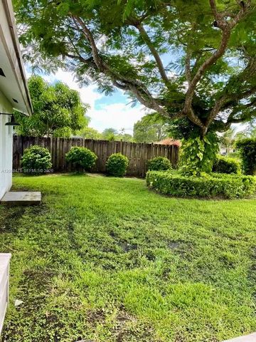9400 SW 103rd Avenue, Miami, FL 33176