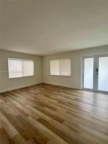 9400 SW 103rd Avenue, Miami, FL 33176
