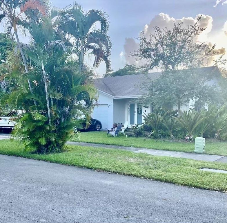 9400 SW 103rd Avenue, Miami, FL 33176