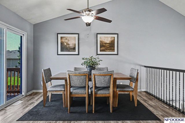 13913 Springview Drive, Bellevue, NE 68133