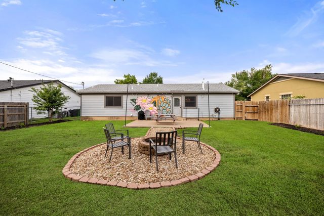 1908 Denfield DR, Round Rock, TX 78664