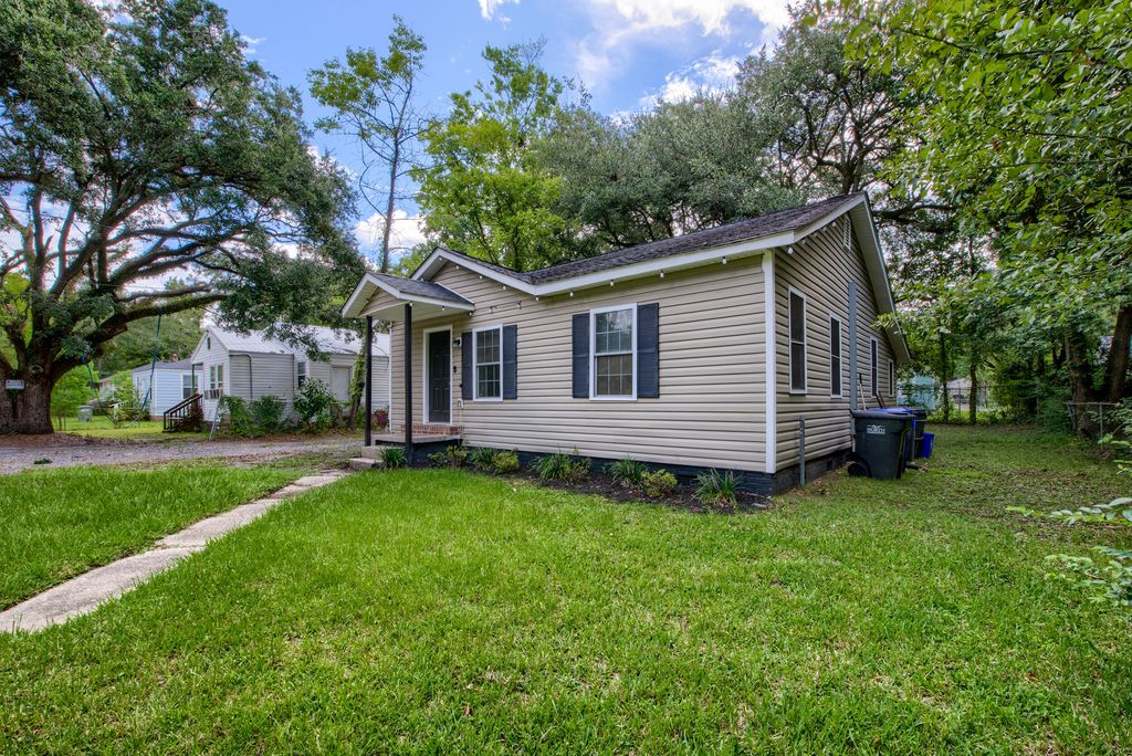 2787 Ranger Drive, North Charleston, SC 29405