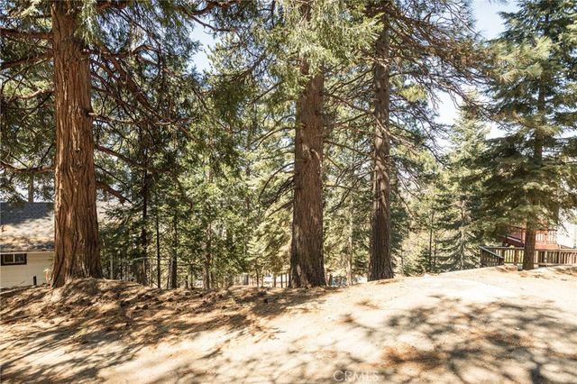 30908 Glen Oak, Running Springs, CA 92382