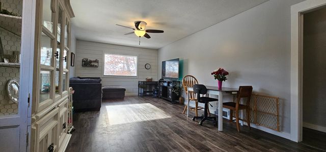 15947 Beaver Dam Road, Brainerd, MN 56401