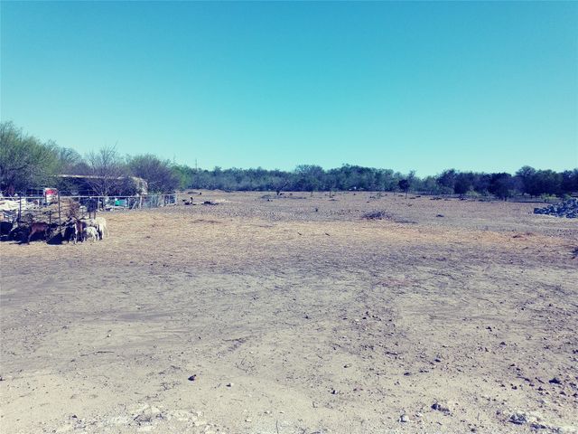 11717 Schriber RD B, Buda, TX 78610