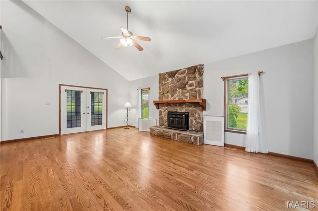 29 Number Six Green Drive A, St Charles, MO 63303