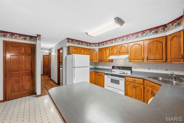 29 Number Six Green Drive A, St Charles, MO 63303