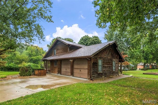 29 Number Six Green Drive A, St Charles, MO 63303