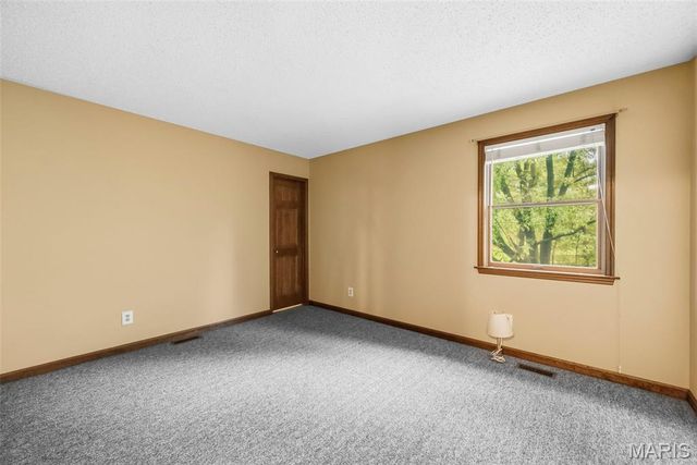 29 Number Six Green Drive A, St Charles, MO 63303