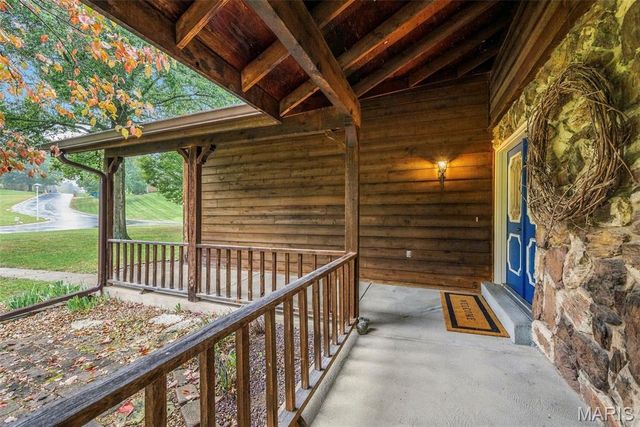 29 Number Six Green Drive A, St Charles, MO 63303