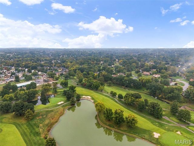 29 Number Six Green Drive A, St Charles, MO 63303