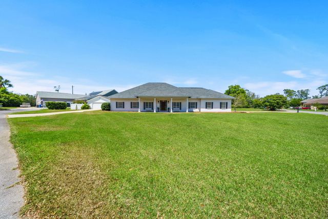2424 Grand Harbor Drive, Panama City Beach, FL 32408