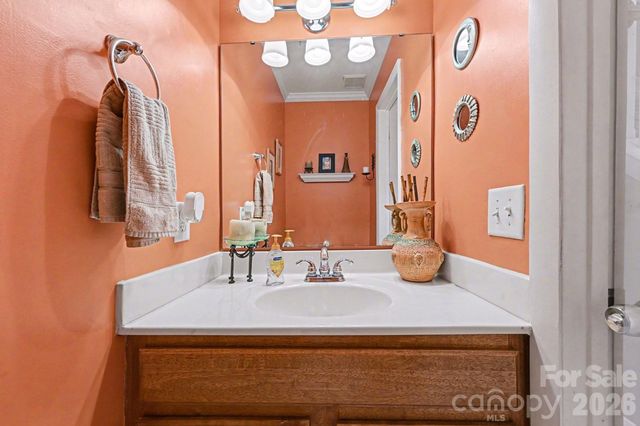 3126 Heathstead Place, Charlotte, NC 28210