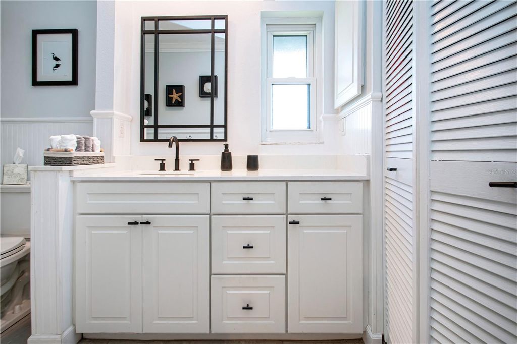 Image 36 of property listing at 4255 GULF DRIVE 229, Holmes Beach, FL 34217