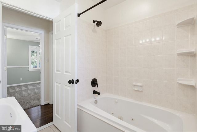 6346 BARNETT AVE, Sykesville, MD 21784