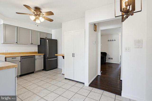 6346 BARNETT AVE, Sykesville, MD 21784