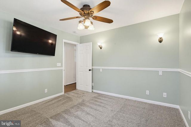 6346 BARNETT AVE, Sykesville, MD 21784