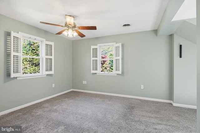 6346 BARNETT AVE, Sykesville, MD 21784