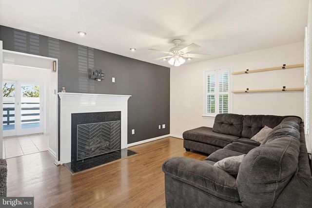 6346 BARNETT AVE, Sykesville, MD 21784