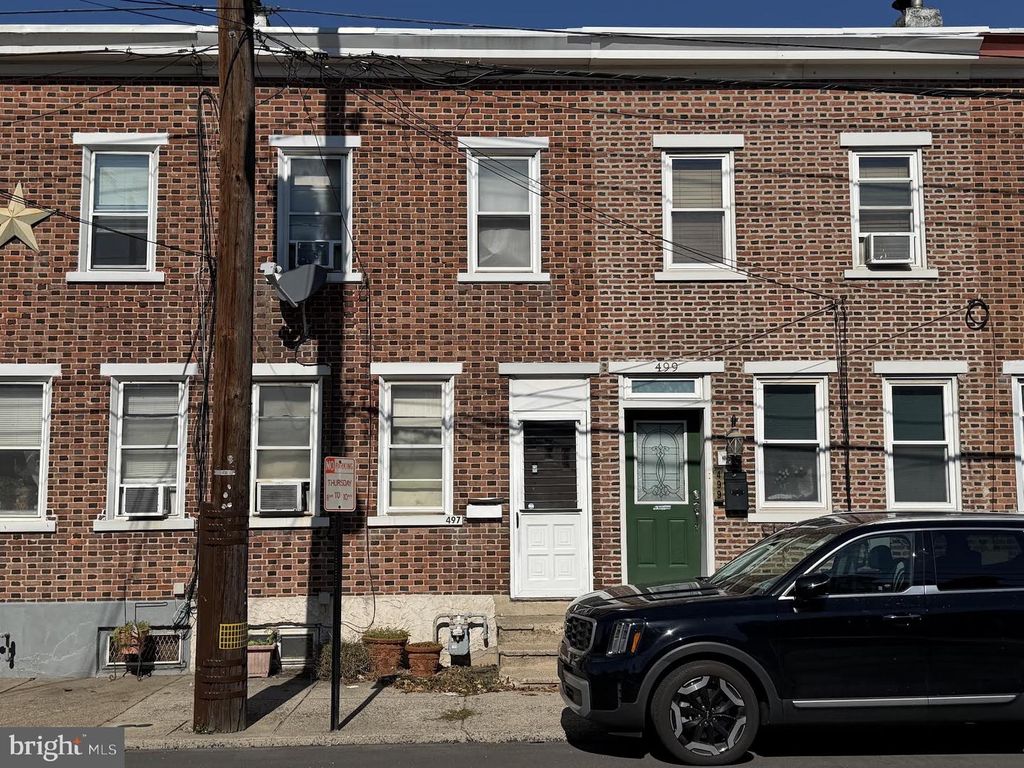 497 POND ST, BRISTOL, PA 19007 — exterior
