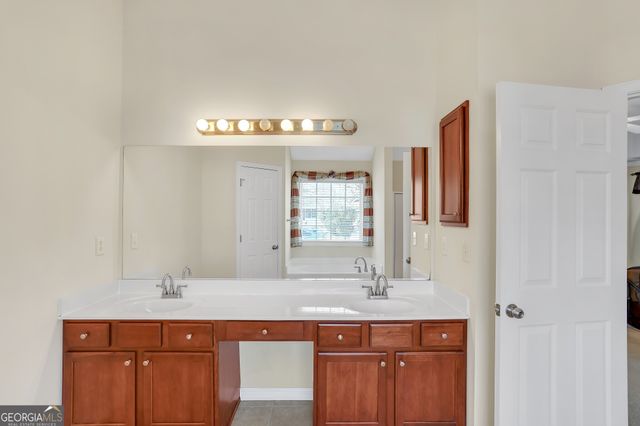 2055 Hickory Station Circle, Snellville, GA 30078