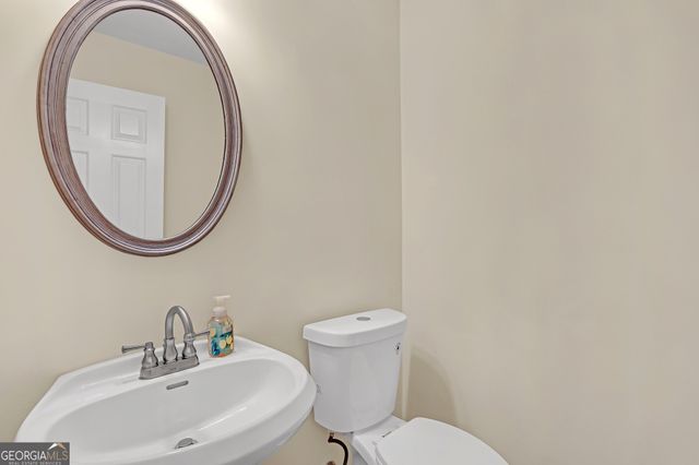 2055 Hickory Station Circle, Snellville, GA 30078