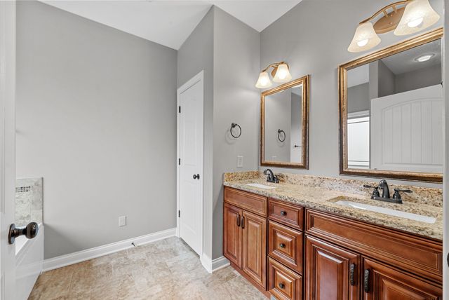 1791 Stone Hill Ct, Clarksville, TN 37042