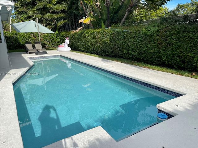 1420 Baracoa Ave, Coral Gables, FL 33146