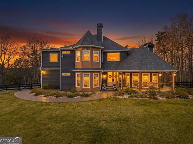 463 E Valley Road NE, Rydal, GA 30171