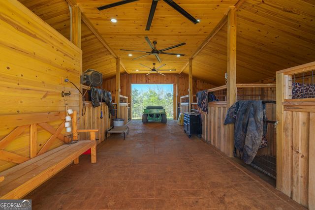 463 E Valley Road NE, Rydal, GA 30171