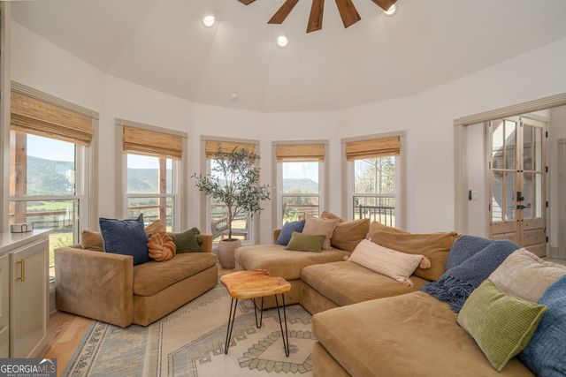 463 E Valley Road NE, Rydal, GA 30171