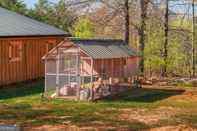 463 E Valley Road NE, Rydal, GA 30171