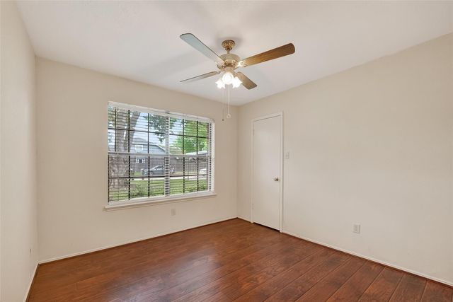 1906 Westbriar Court, Deer Park, TX 77536