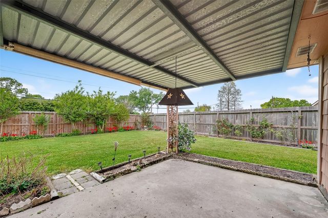 1906 Westbriar Court, Deer Park, TX 77536