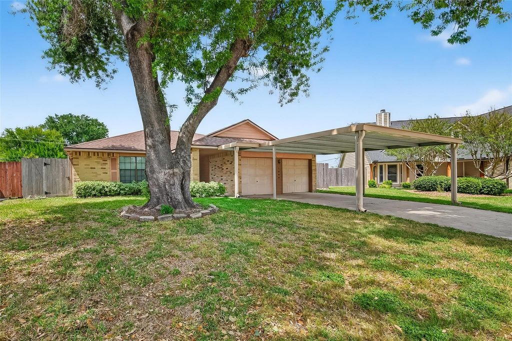 1906 Westbriar Court, Deer Park, TX 77536