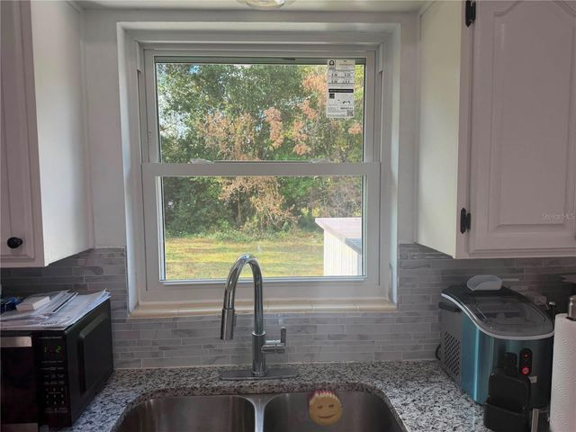 6 N WASHINGTON STREET, Beverly Hills, FL 34465