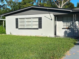 6 N WASHINGTON STREET, Beverly Hills, FL 34465