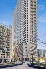 235 W Van Buren Street 2513, Chicago, IL 60607