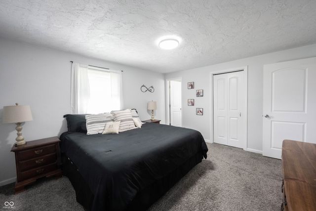5595 S Cladwell Drive, Pendleton, IN 46064