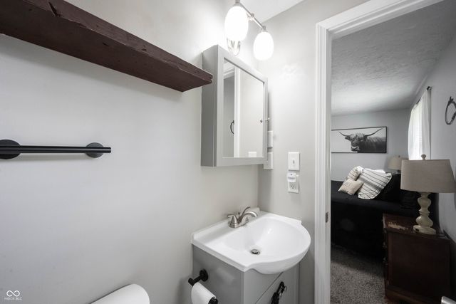 5595 S Cladwell Drive, Pendleton, IN 46064