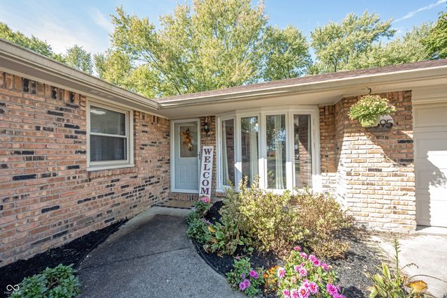 5595 S Cladwell Drive, Pendleton, IN 46064