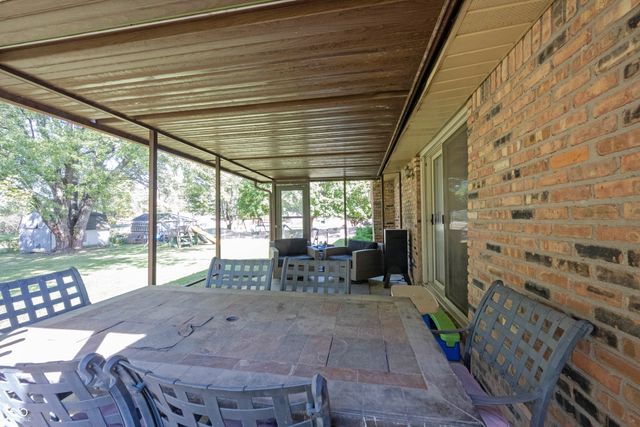 5595 S Cladwell Drive, Pendleton, IN 46064