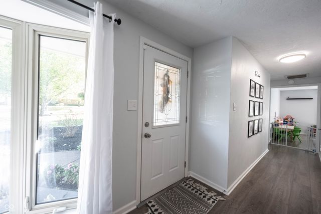 5595 S Cladwell Drive, Pendleton, IN 46064