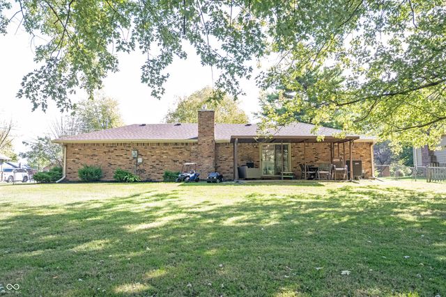 5595 S Cladwell Drive, Pendleton, IN 46064