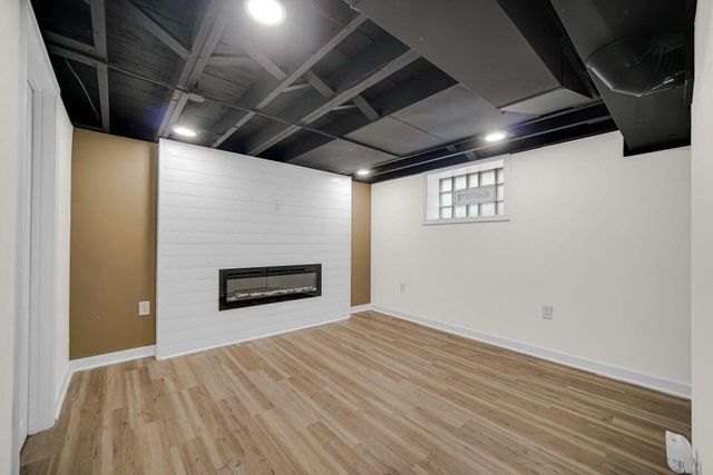 2728 162nd Street, Hammond, IN 46323